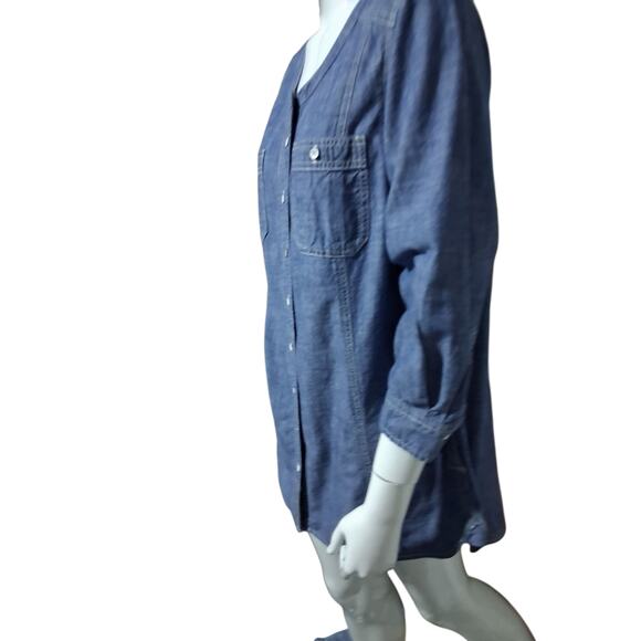 Duluth Trading Womens Sz Medium Blue Free Range Chambray Casual Organic Cotton - Picture 5 of 11